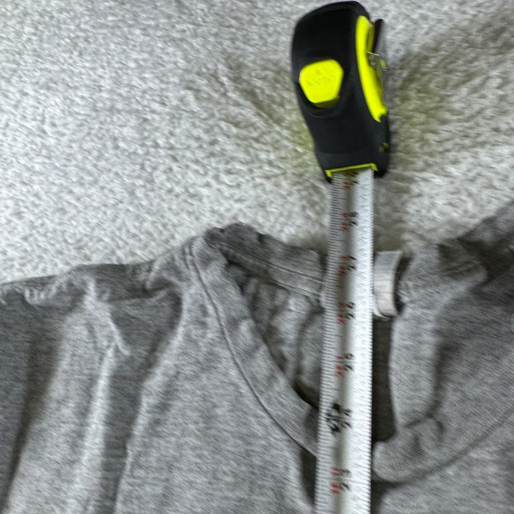 Y2K Nike Silver Tag Men's Large Short Sleeve Gray Grey Shirt Distressed Used